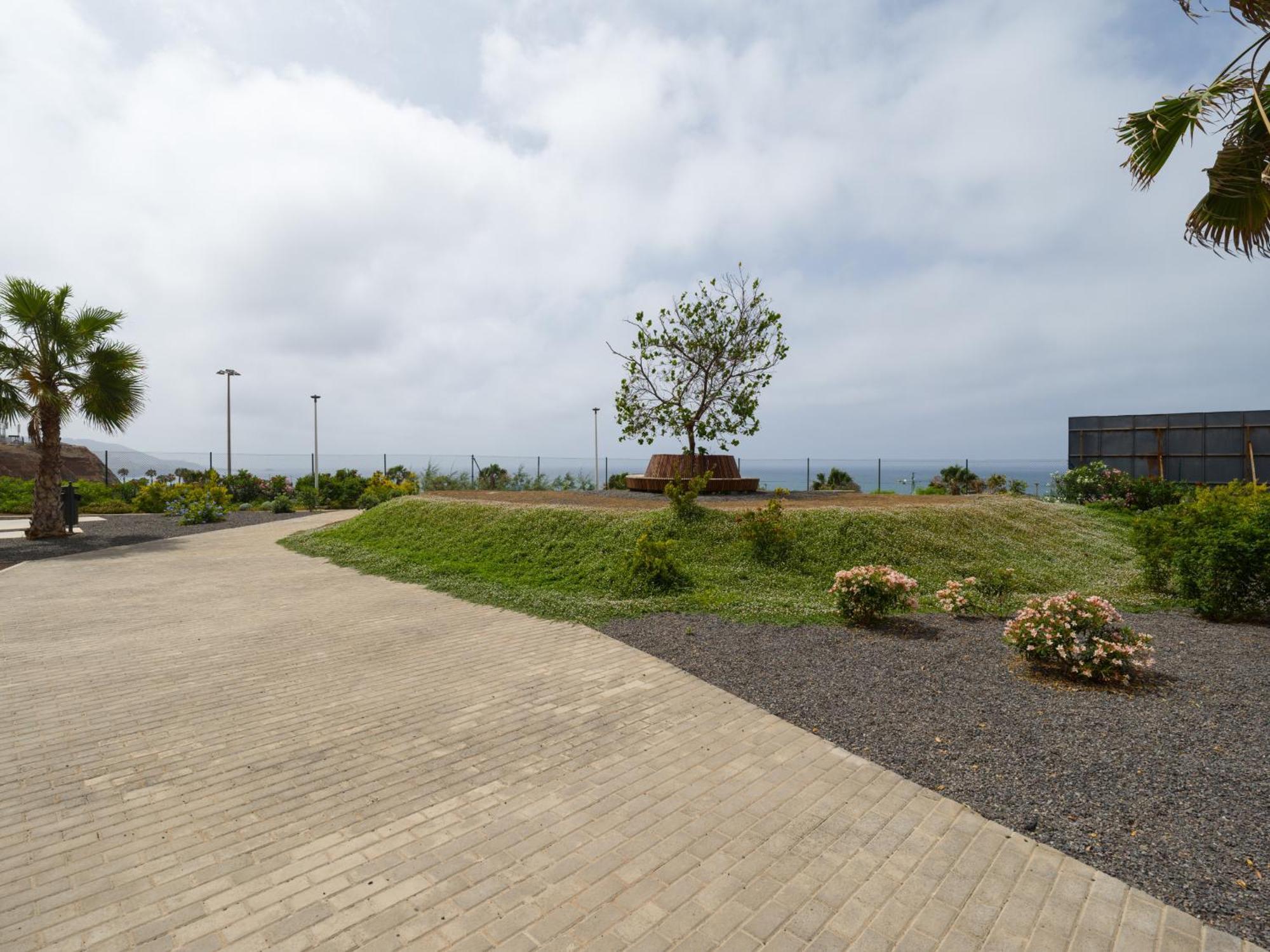 Sofia Navarro Bello P2 7D Las Palmas de Gran Canaria Exterior foto
